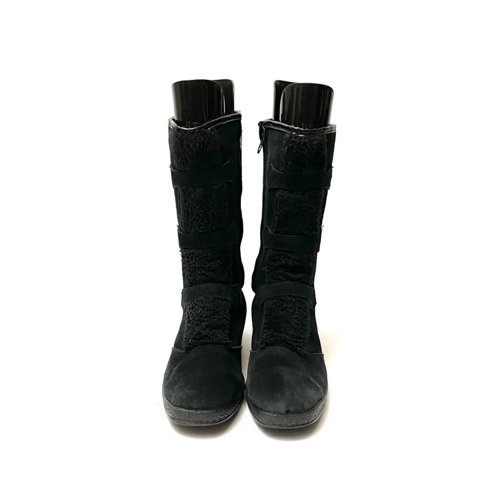 Vintage 1970s black suede fleece lined snow boots